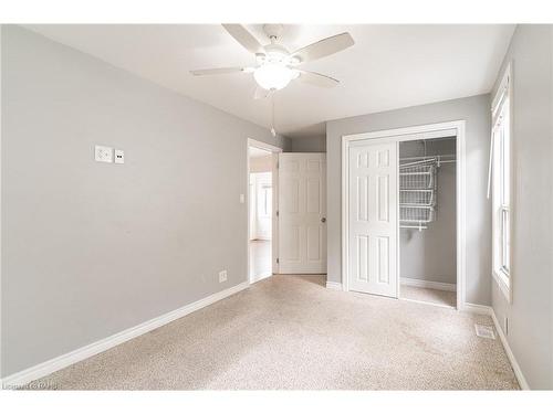 200 Tragina Avenue N, Hamilton, ON - Indoor Photo Showing Other Room