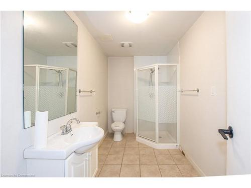 9 Drury Crescent, St. Catharines, ON - Indoor Photo Showing Bathroom