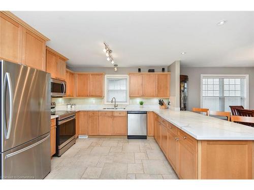 1060 Beach Boulevard, Hamilton, ON - Indoor Photo Showing Kitchen With Stainless Steel Kitchen