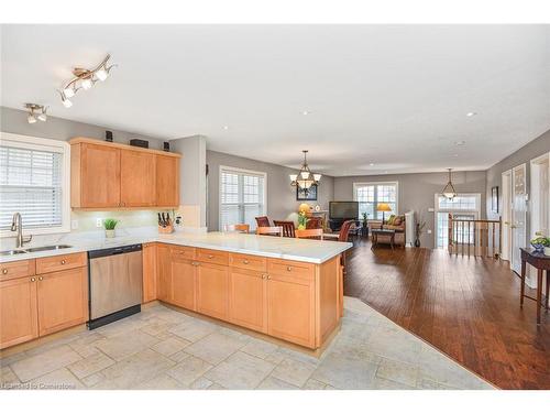 1060 Beach Boulevard, Hamilton, ON - Indoor Photo Showing Kitchen With Double Sink