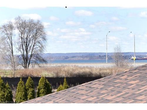 1060 Beach Boulevard, Hamilton, ON - Outdoor With View