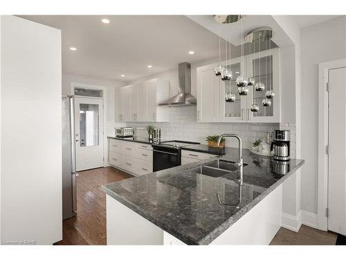 2952 North Shore Drive, Lowbanks, ON - Indoor Photo Showing Kitchen With Double Sink With Upgraded Kitchen