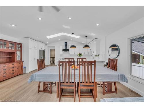 486 Winniett Street, Caledonia, ON - Indoor Photo Showing Dining Room