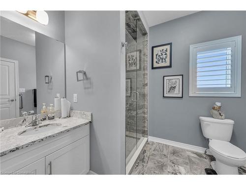 285 South Pelham Road, Welland, ON - Indoor Photo Showing Bathroom