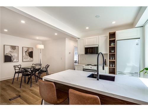 268 Hunter Street W, Hamilton, ON - Indoor Photo Showing Kitchen