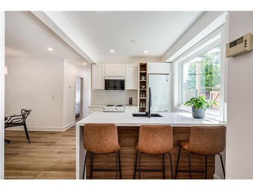 268 Hunter Street W, Hamilton, ON - Indoor Photo Showing Kitchen