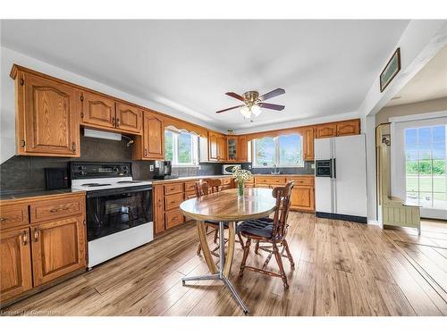 1586 Concession 6 Walpole Road, Jarvis, ON - Indoor Photo Showing Kitchen