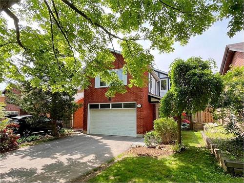 2192 Margot Street, Oakville, ON - Outdoor