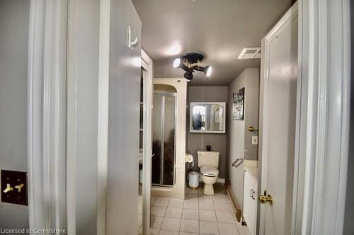 704-99 Donn Avenue, Stoney Creek, ON - Indoor Photo Showing Bathroom