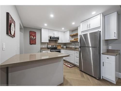 11 Cockshutt Road, Brantford, ON - Indoor Photo Showing Kitchen