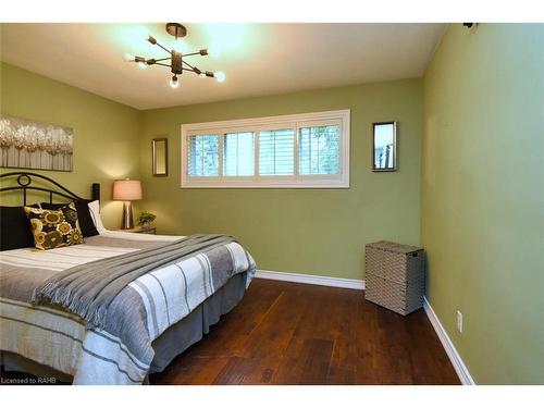 419 Sanatorium Road, Hamilton, ON - Indoor Photo Showing Bedroom