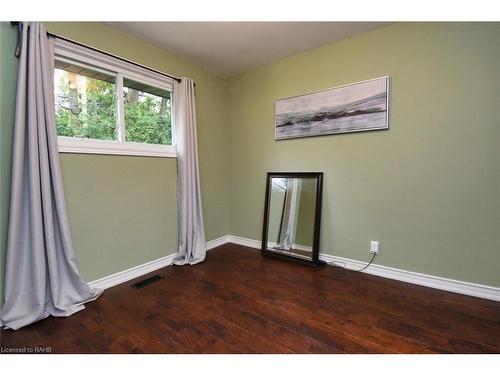 419 Sanatorium Road, Hamilton, ON - Indoor Photo Showing Other Room