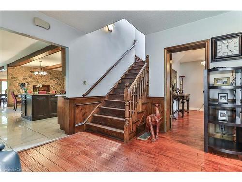 345 Freelton Road, Hamilton, ON - Indoor Photo Showing Other Room