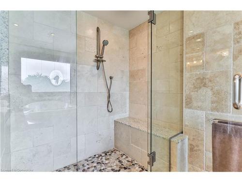 345 Freelton Road, Hamilton, ON - Indoor Photo Showing Bathroom