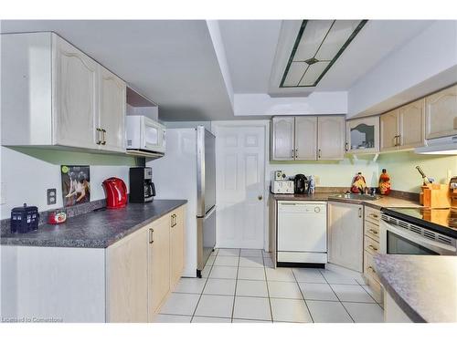 345 Freelton Road, Hamilton, ON - Indoor Photo Showing Kitchen