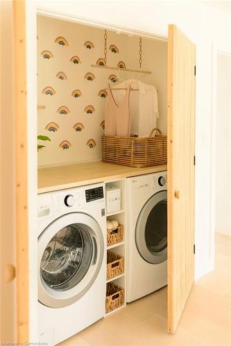 24 William Street, Tillsonburg, ON - Indoor Photo Showing Laundry Room