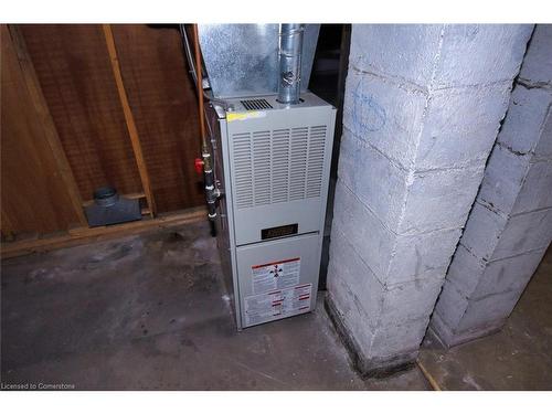 17 Craigroyston Road, Hamilton, ON - Indoor Photo Showing Basement