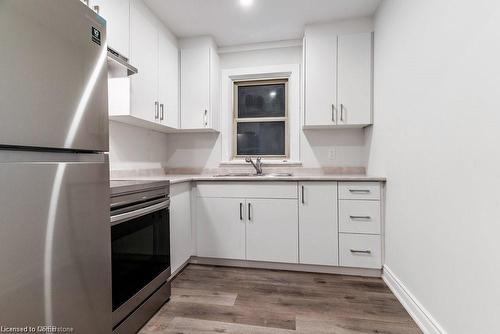 A-598 Upper James Street, Hamilton, ON - Indoor Photo Showing Kitchen