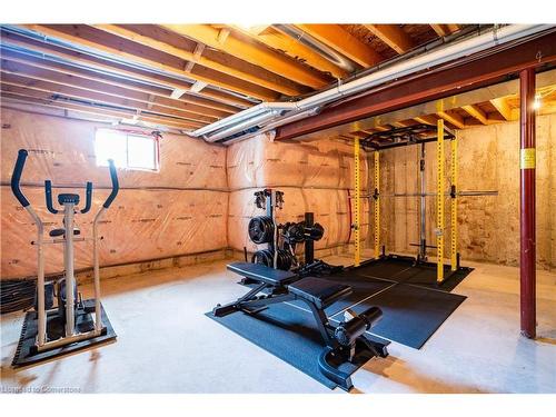 22-8 Lakelawn Road, Grimsby, ON - Indoor Photo Showing Basement