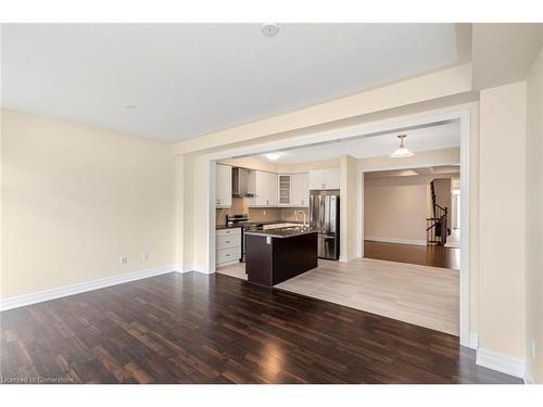 9538 Tallgrass Avenue, Niagara Falls, ON - Indoor Photo Showing Kitchen