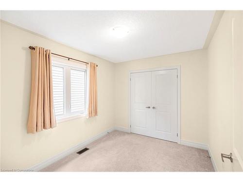 9538 Tallgrass Avenue, Niagara Falls, ON - Indoor Photo Showing Other Room