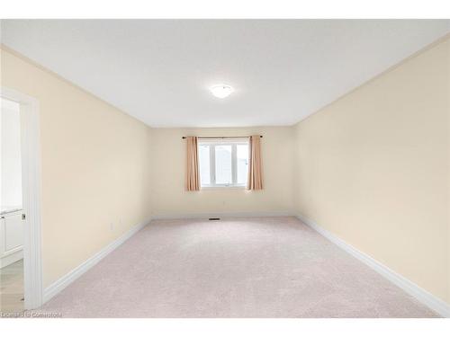 9538 Tallgrass Avenue, Niagara Falls, ON - Indoor Photo Showing Other Room