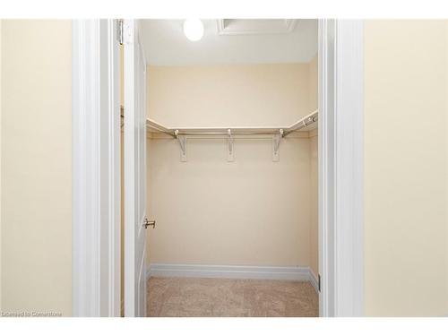 9538 Tallgrass Avenue, Niagara Falls, ON - Indoor With Storage