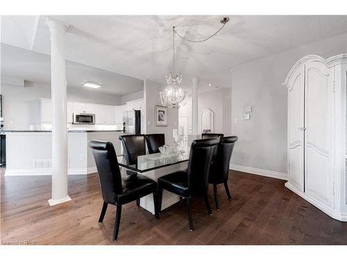 2264 Turnberry Road, Burlington, ON - Indoor Photo Showing Dining Room