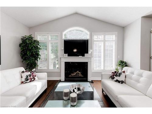 2264 Turnberry Road, Burlington, ON - Indoor Photo Showing Living Room With Fireplace