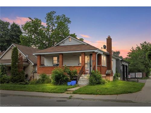 62 East 33Rd Street, Hamilton, ON - Outdoor With Facade