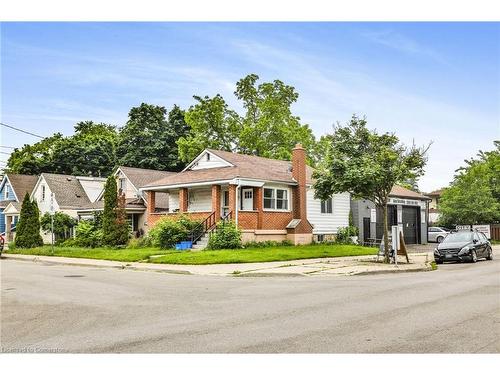 62 East 33Rd Street, Hamilton, ON - Outdoor With Facade