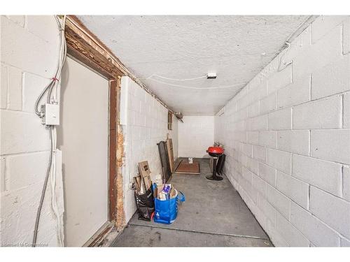 62 East 33Rd Street, Hamilton, ON - Indoor Photo Showing Other Room