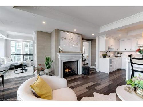 1201-2060 Lakeshore Road, Burlington, ON - Indoor Photo Showing Living Room With Fireplace