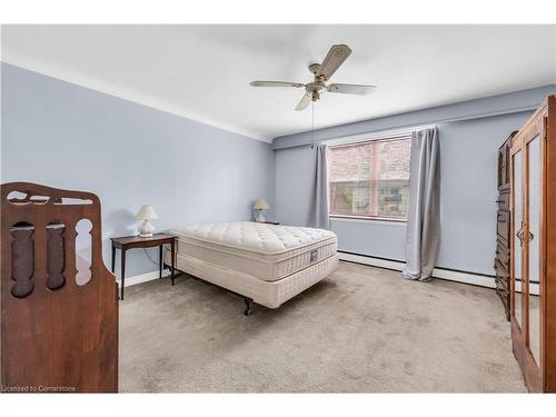 306-1377 Lakeshore Road, Burlington, ON - Indoor Photo Showing Bedroom