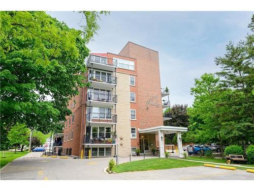 306-1377 Lakeshore Road, Burlington, ON - Outdoor With Balcony With Facade