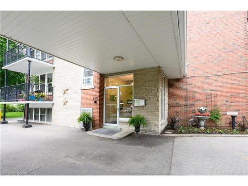 306-1377 Lakeshore Road, Burlington, ON - Outdoor With Balcony With Exterior