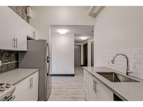 106-121 King Street E, Hamilton, ON - Indoor Photo Showing Kitchen