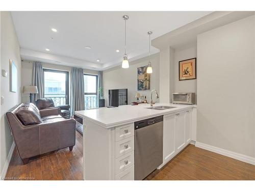 1006-112 King Street E, Hamilton, ON - Indoor Photo Showing Kitchen With Double Sink