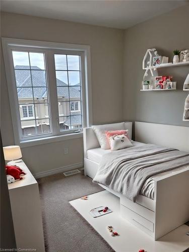 620 Colborne Street, Brantford, ON - Indoor Photo Showing Bedroom