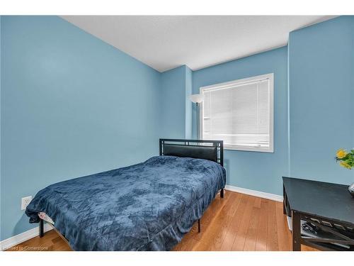 17-170 Dewitt Road, Stoney Creek, ON - Indoor Photo Showing Bedroom