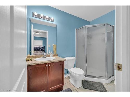 17-170 Dewitt Road, Stoney Creek, ON - Indoor Photo Showing Bathroom