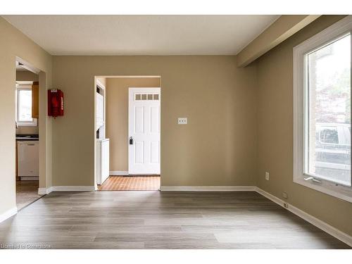 40 Mcdougall Drive, Thorold, ON - Indoor Photo Showing Other Room