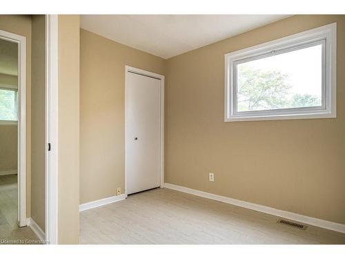 40 Mcdougall Drive, Thorold, ON - Indoor Photo Showing Other Room