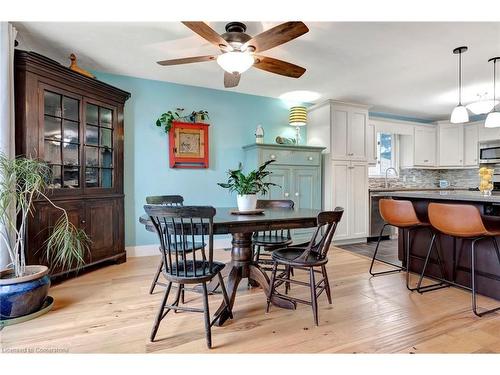 303 Dover Avenue, Port Dover, ON - Indoor Photo Showing Dining Room