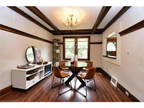 206 Grosvenor Avenue S, Hamilton, ON - Indoor Photo Showing Dining Room