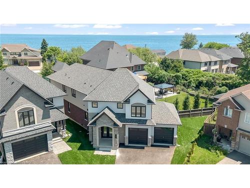 121 Whitefish Crescent, Stoney Creek, ON - Outdoor With Body Of Water With Facade