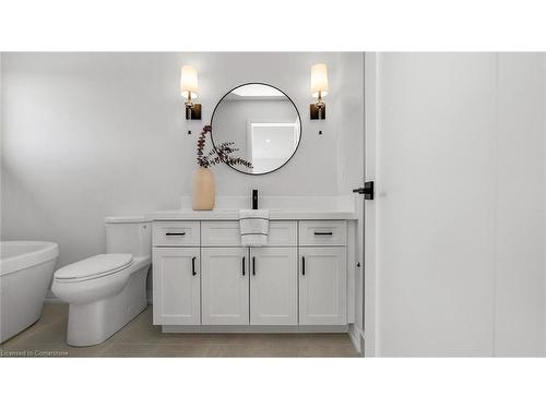 121 Whitefish Crescent, Stoney Creek, ON - Indoor Photo Showing Bathroom