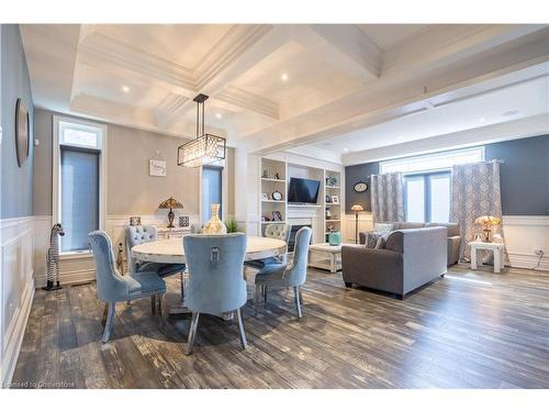 36 Kingspoint Circle, Stoney Creek, ON - Indoor Photo Showing Dining Room