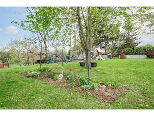 925 Highway 6 N, Flamborough, ON - Outdoor With Backyard