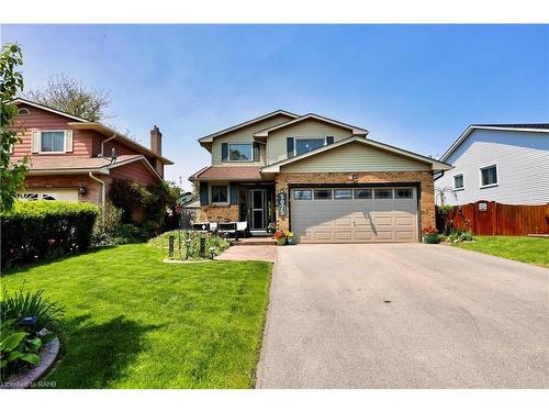 5075 Friesen Boulevard, Lincoln, ON - Outdoor With Facade